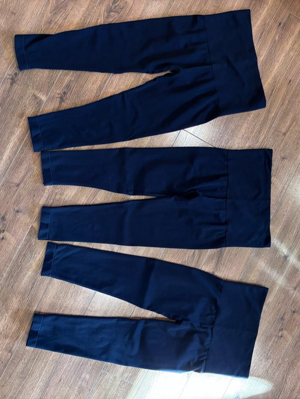 Bundle of 3 Assets by Spanx Shaping Waistband Capri Leggings M Black Shapewear